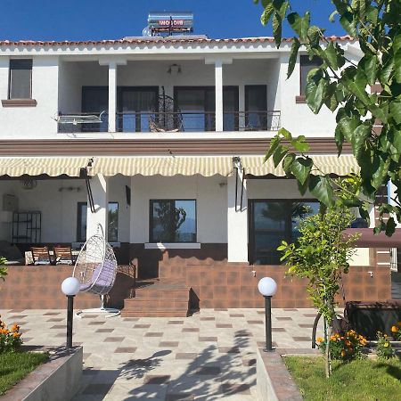 Guest House Costa 1 Kariani Luaran gambar